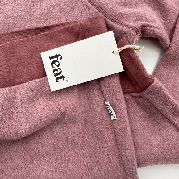 Feat Clothing Blanket Blend Pullover Sweatshirt in Ash Rose sz M NWT Unisex Fit - Picture 5 of 5